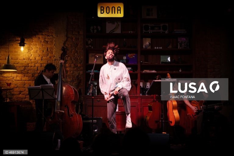 Brasil: Concerto do musico português Salvador Sobral em São Paulo