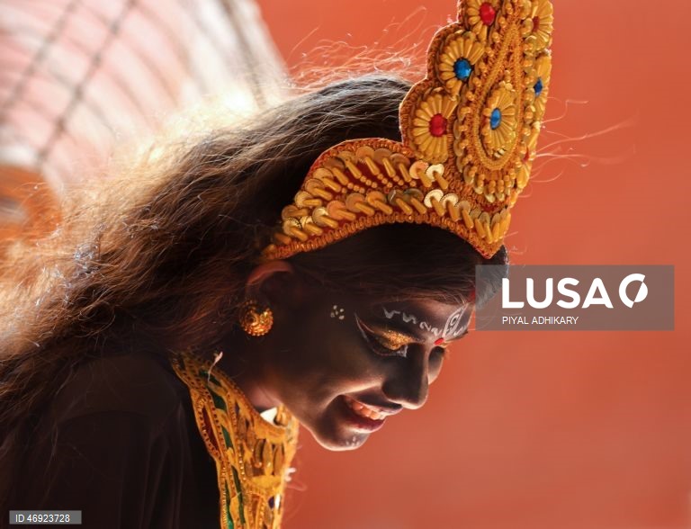 India: Festival de Gajan em Bengala Ocidental