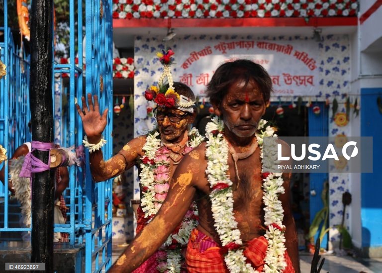 India: Festival de Gajan em Bengala Ocidental