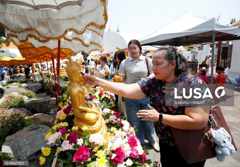 Tailândia: Celebrações do Ano Novo tailandês em Banguecoque