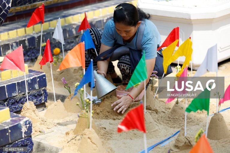 Tailândia: Celebrações do Ano Novo tailandês em Banguecoque