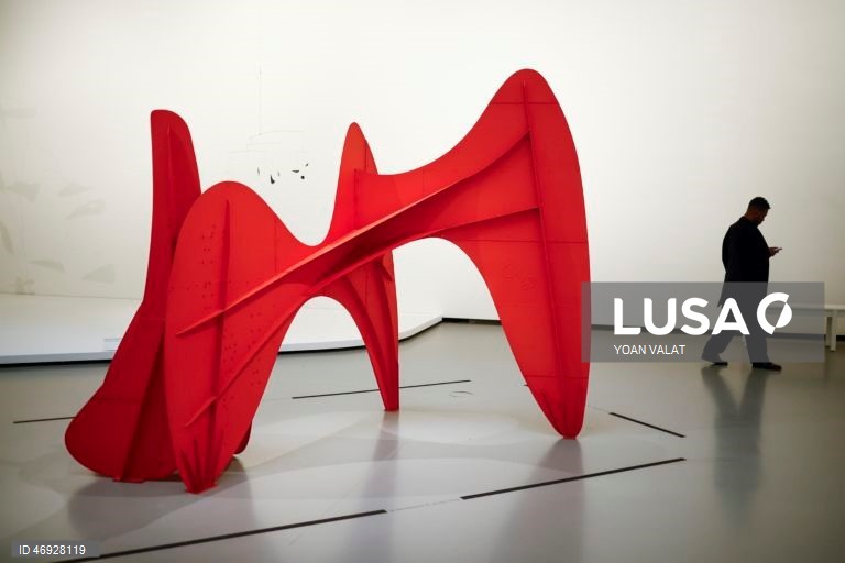 França: Exposição de Alexander Calder na Fundação Louis Vuitton