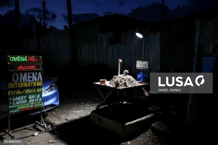 Quénia: quotidiano na favela Kibela, em Nairobi