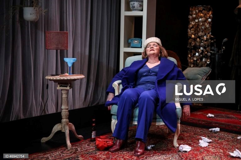 Teatro: Ensaio de imprensa da peça "Verdadeiro Oeste"