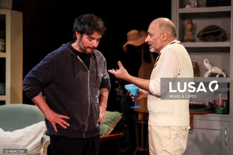 Teatro: Ensaio de imprensa da peça "Verdadeiro Oeste"