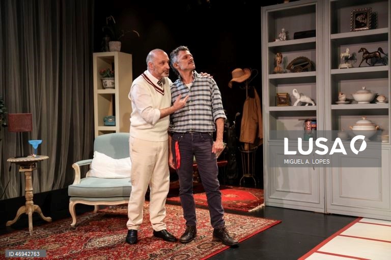 Teatro: Ensaio de imprensa da peça "Verdadeiro Oeste"