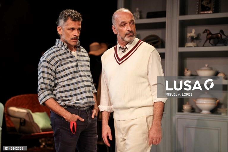 Teatro: Ensaio de imprensa da peça "Verdadeiro Oeste"