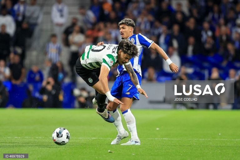 O Sporting qualificou-se hoje pela 32.ª vez para a final da Taça de Portugal em futebol, ao empatar a zero no reduto do FC Porto, em encontro da segunda mão das meias-finais.