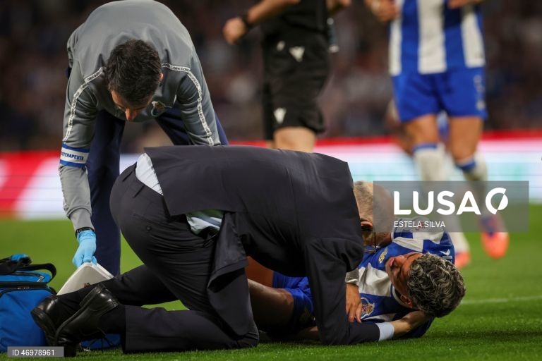 O Sporting qualificou-se hoje pela 32.ª vez para a final da Taça de Portugal em futebol, ao empatar a zero no reduto do FC Porto, em encontro da segunda mão das meias-finais.