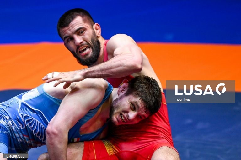 Tirana: Campeonato Europeu de Luta Livre.