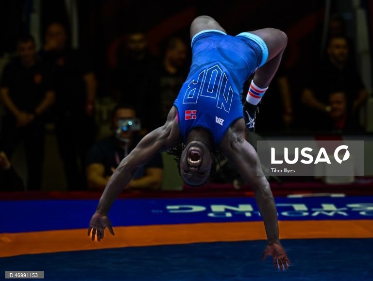 Tirana: Campeonato Europeu de Luta Livre.