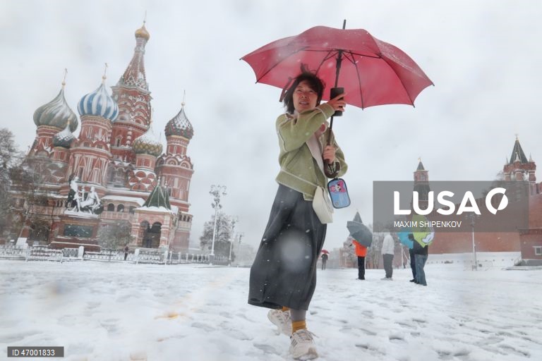 Rússia: Queda de neve em Moscovo