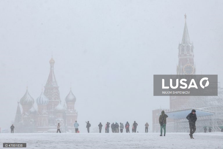 Rússia: Queda de neve em Moscovo