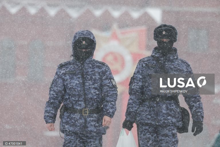 Rússia: Queda de neve em Moscovo