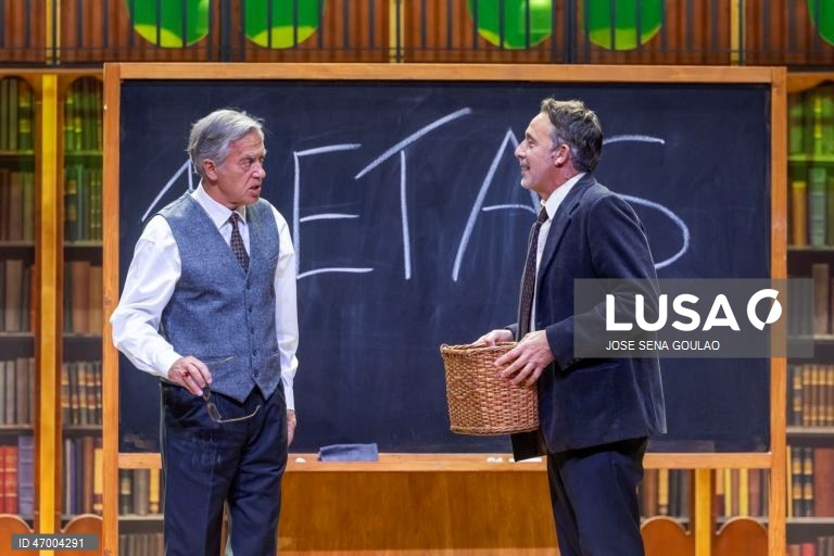 Teatro: Ensaio de imprensa da peça “Clube dos Poetas Mortos”