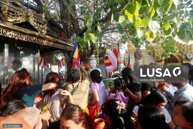 Myanmar: Celebrações do Dia do Buda