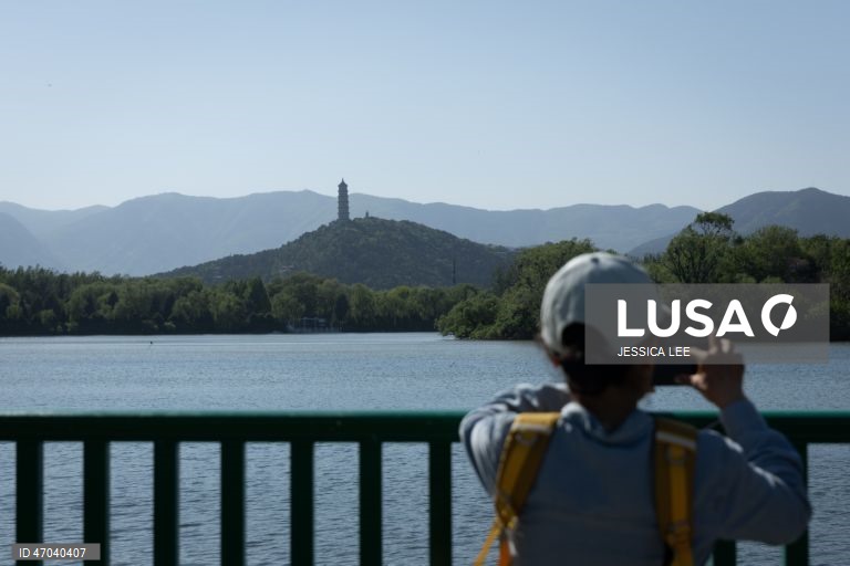 China: vida quotidiana em Pequim no Dia do Trabalhador