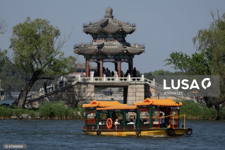 China: vida quotidiana em Pequim no Dia do Trabalhador