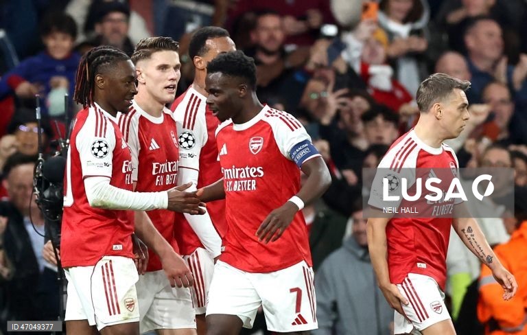 Um golo de Bukayo Saka foi o suficiente para o Arsenal levar hoje de vencida o Atlético de Madrid por 1-0, assegurando assim a presença dos londrinos na final da Liga dos Campeões de futebol.