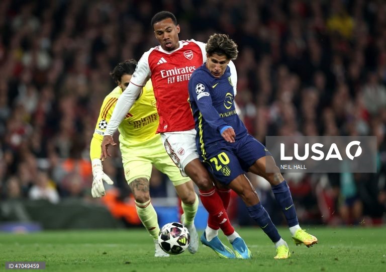 Um golo de Bukayo Saka foi o suficiente para o Arsenal levar hoje de vencida o Atlético de Madrid por 1-0, assegurando assim a presença dos londrinos na final da Liga dos Campeões de futebol.