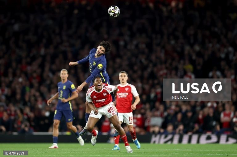 Um golo de Bukayo Saka foi o suficiente para o Arsenal levar hoje de vencida o Atlético de Madrid por 1-0, assegurando assim a presença dos londrinos na final da Liga dos Campeões de futebol.