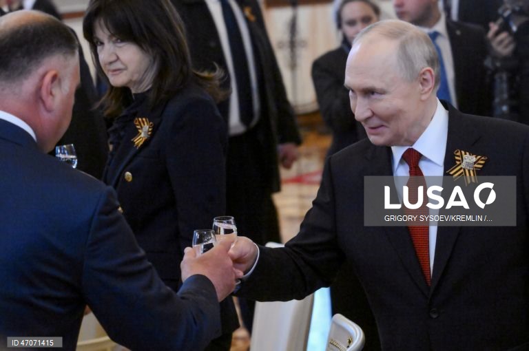 Rússia: Celebrações do Dia da Libertação em Moscovo