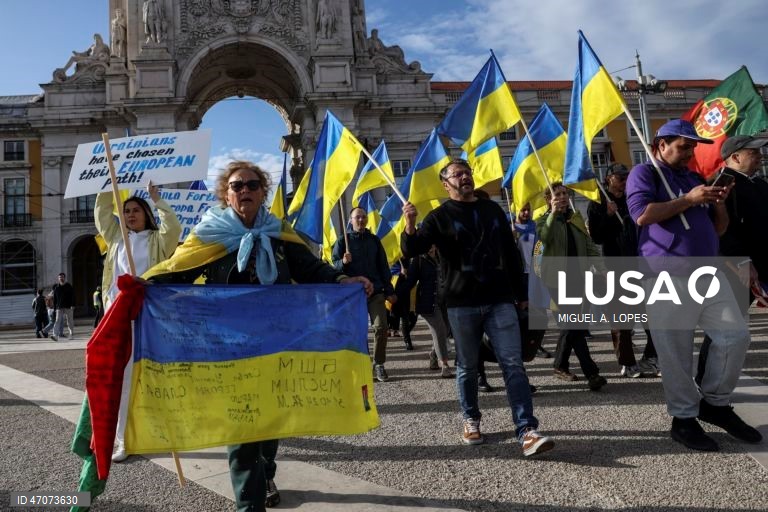Marcha lenta de ucranianos em Lisboa