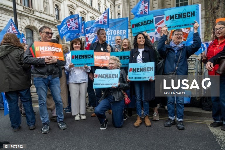 Reino Unido: Manifestação em Londres contra o antissemitismo