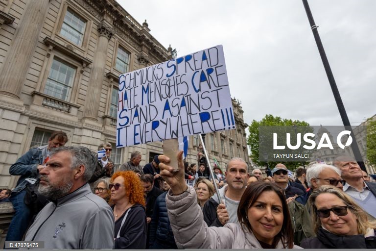 Reino Unido: Manifestação em Londres contra o antissemitismo