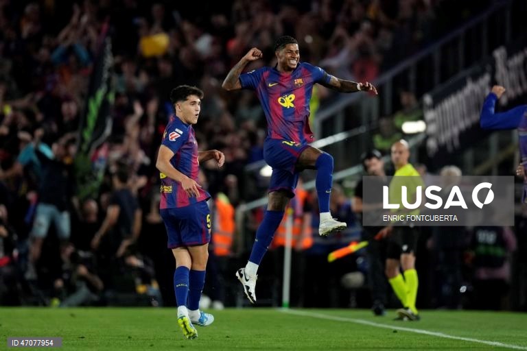 Futebol: Liga espanhola - FC Barcelona vs Real Madrid
