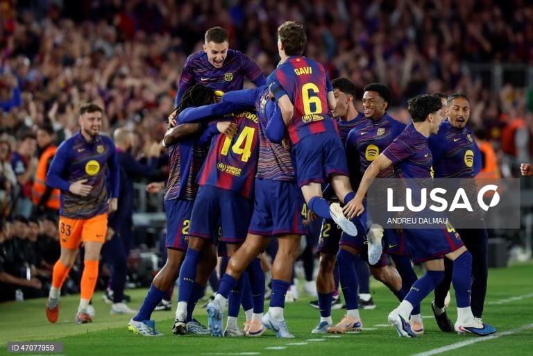 Futebol: Liga espanhola - FC Barcelona vs Real Madrid