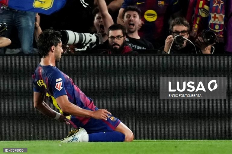 Futebol: Liga espanhola - FC Barcelona vs Real Madrid