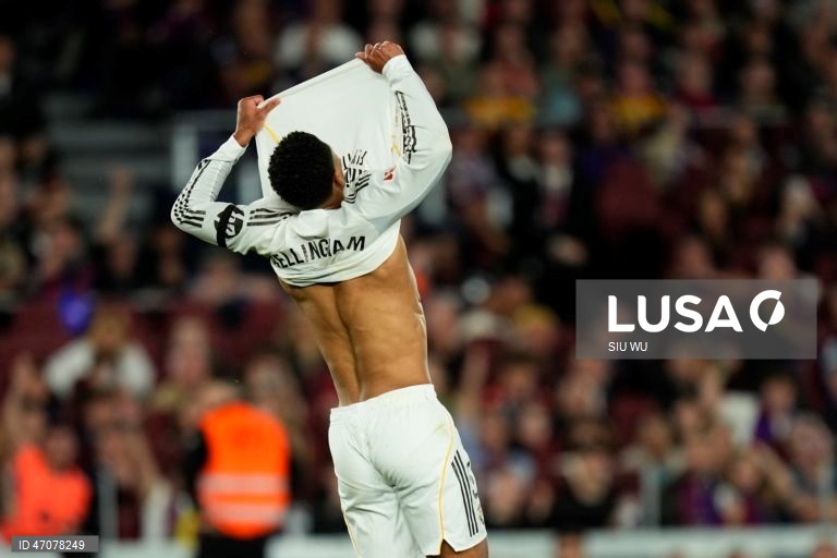 Futebol: Liga espanhola - FC Barcelona vs Real Madrid