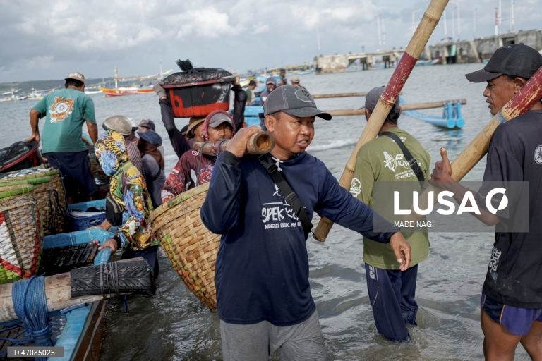Indonésia: Pesca artesanal no Bali
