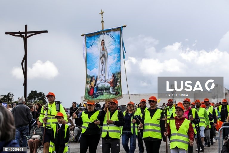 Ourém: Início da peregrinação internacional aniversária ao Santuário de Fátima.
