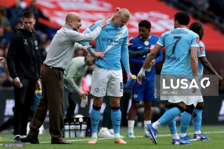 O Manchester City conquistou hoje a Taça de Inglaterra pela oitava vez, ao vencer o Chelsea por 1-0 no Estádio de Wembley, em Londres, num triunfo marcado pela despedida de Bernardo Silva da competição.
