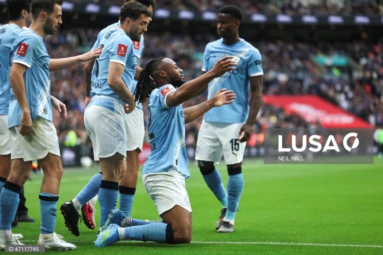 O Manchester City conquistou hoje a Taça de Inglaterra pela oitava vez, ao vencer o Chelsea por 1-0 no Estádio de Wembley, em Londres, num triunfo marcado pela despedida de Bernardo Silva da competição.