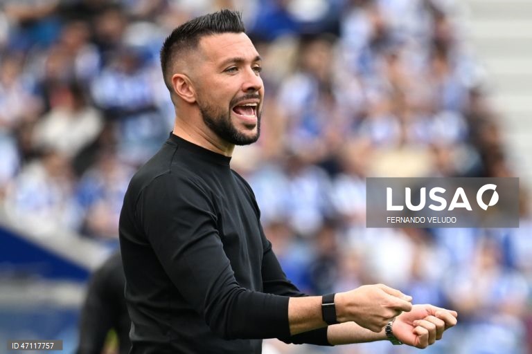 FC Porto venceu hoje na receção ao Santa Clara, por 1-0, no jogo da 34.ª e última jornada da I Liga portuguesa de futebol que antecede os festejos pela 31.ª conquista do título nacional pelos ‘dragões’.