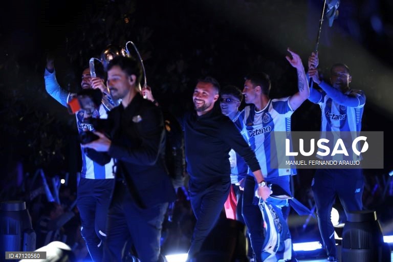 FC Porto venceu hoje na receção ao Santa Clara, por 1-0, no jogo da 34.ª e última jornada da I Liga portuguesa de futebol que antecede os festejos pela 31.ª conquista do título nacional pelos ‘dragões’.