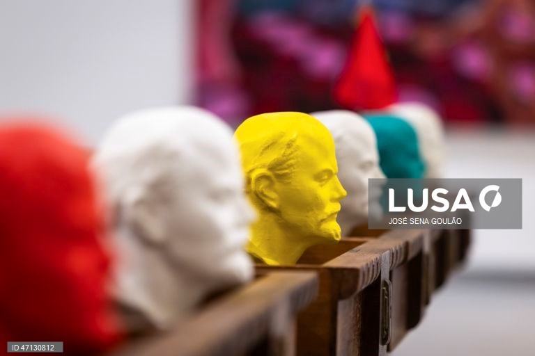 Visita de imprensa e inauguração da exposição “Manuel João Vieira – A ilha púrpura: notas e paisagens”