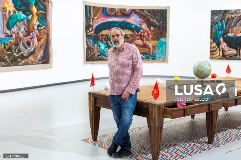 Visita de imprensa e inauguração da exposição “Manuel João Vieira – A ilha púrpura: notas e paisagens”