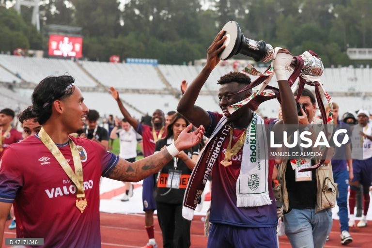 Futebol: Torreense vence o Sporting e conquista a Taça de Portugal