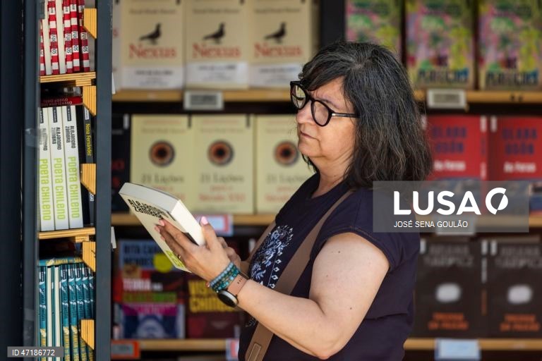 Abertura ao púbilico da 96ª Feira do Livro de Lisboa