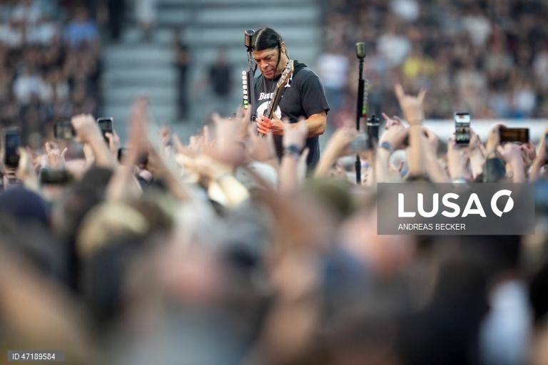 Suíça: Concerto da banda norte-americana Metallica em Zurique
