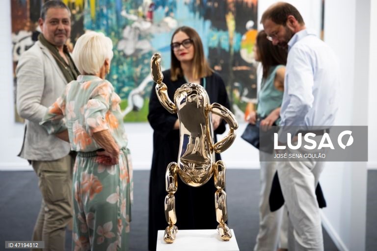 Abertura da 9.ª edição da ARCOlisboa - Feira Internacional de Arte Contemporânea, uma organização da IFEMA MADRID e da Câmara Municipal de Lisboa, que conta com a participação de  84 galerias de 18 países e estará patente até 31 de maio, na Cordoaria Nacional, em Lisboa, 28 de maio de 2026. JOSÉ SENA GOULÃO/LUSA