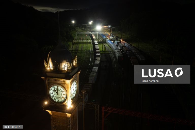 Brasil: Bruxas e feiticeiros reúnem-se para uma convenção mágica em Paranapiacaba, São Paulo