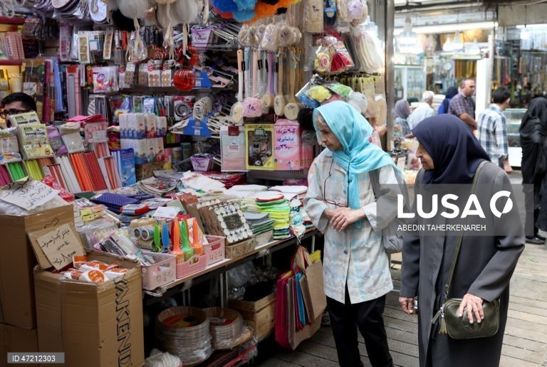 Irão: vida quotidiana no meio da pressões económicas.