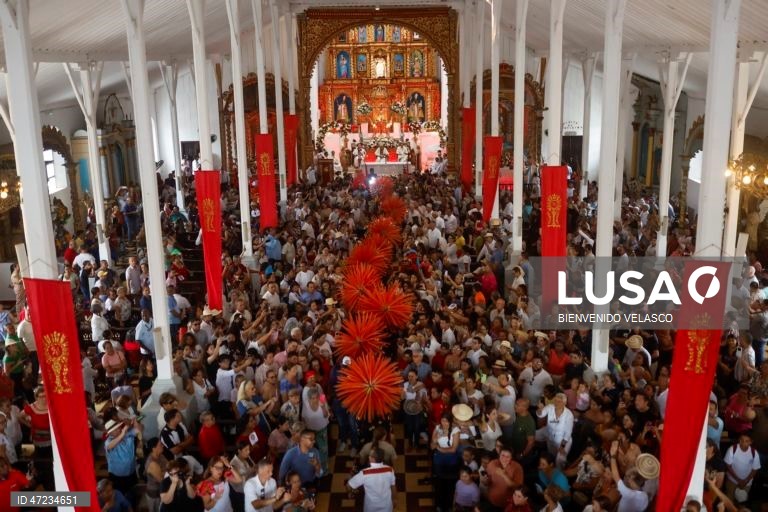 Panamá celebra o dia de Corpo de Cristo com diabos dançantes e tapetes de serradura
