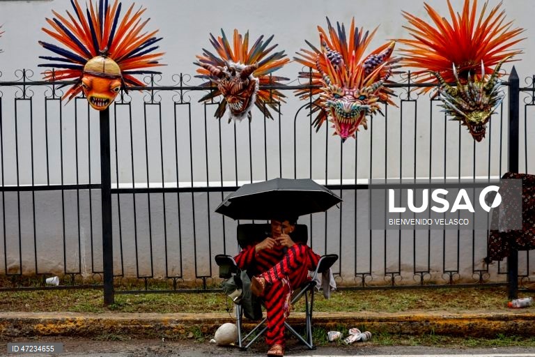 Panamá celebra o dia de Corpo de Cristo com diabos dançantes e tapetes de serradura