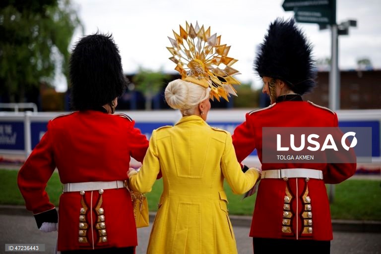 Corridas de cavalos no Derby de Epsom 2026 - Dia das Mulheres
